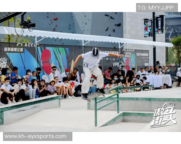 南京滑板队在运动滑板精英赛中的力量表现精彩点评与分析 南京滑板队在运动滑板精英赛中的力量表现精彩点评与分析